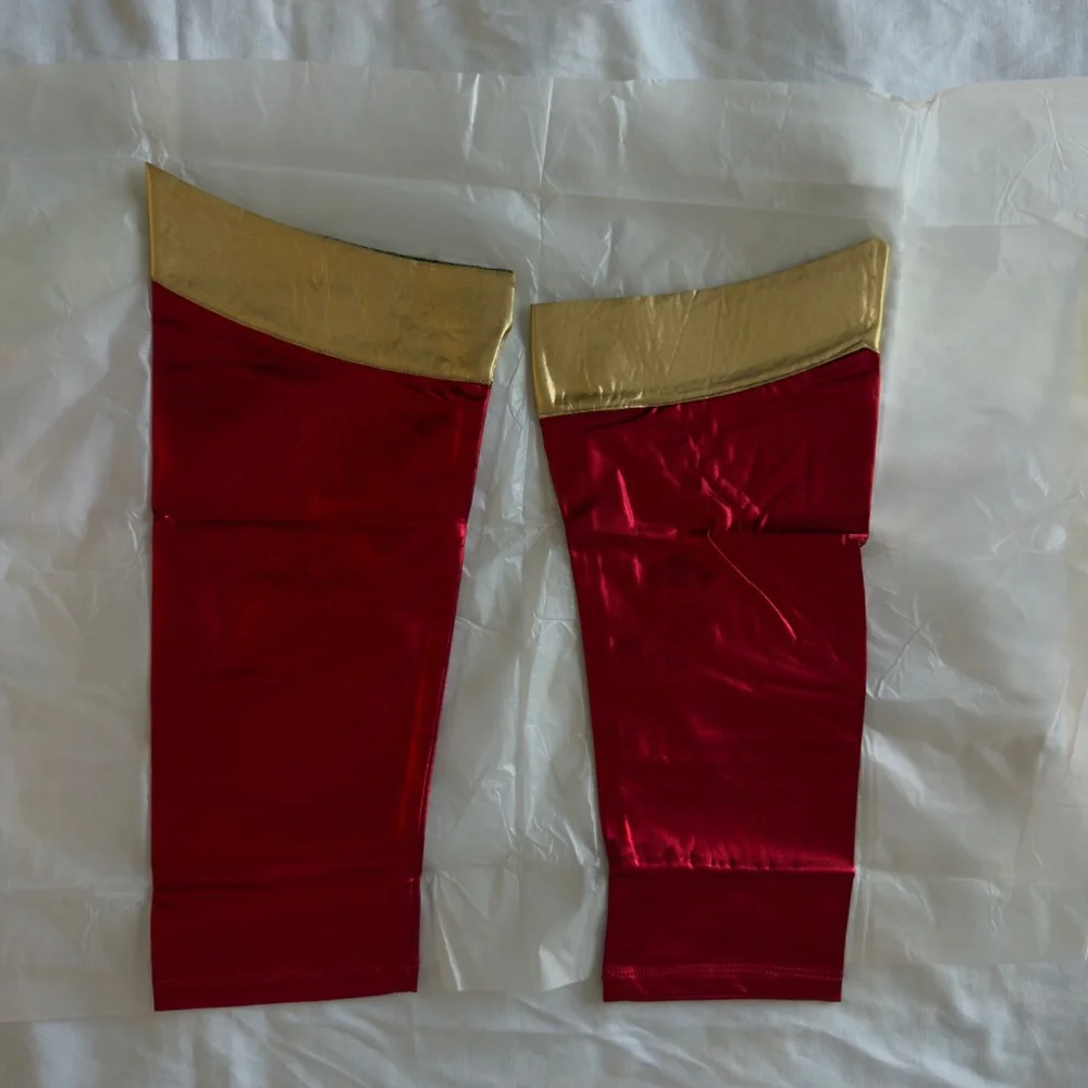 Supergirl DC Women’s Costume - Picture 5 of 7